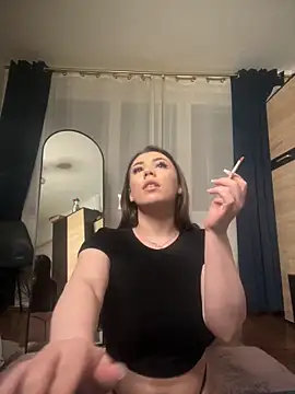 Snapshot of Natasha_Cameron22 chatting on May 8, 8:47 pm Natasha Cameron22 online show from May 8, 8:47 pm