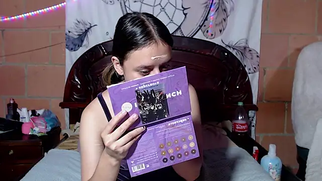 Snapshot of Sukychan_ chatting on March 18, 8:59 pm Sukychan  online show from March 18, 8:59 pm