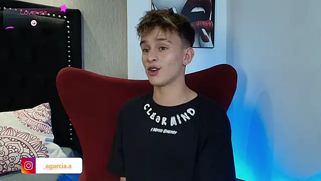 LiamWildx20 online show from February 4, 4:29 am