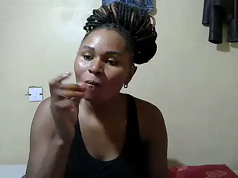 Creamy-Aisha online show from October 18, 4:30 pm