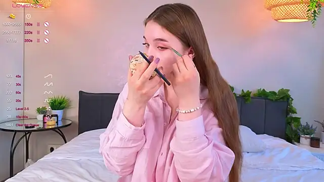 ConstanceHelms online show from September 9, 5:07 am