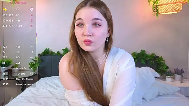 ConstanceHelms online show from November 21, 5:06 am