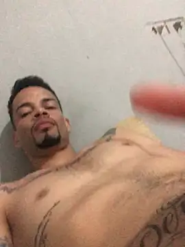 HenriquePhn online show from March 31, 12:34 am