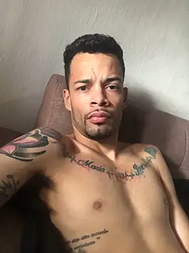 HenriquePhn online show from June 9, 1:01 pm
