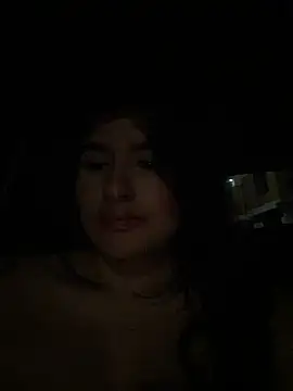 andrea gomes  online show from June 23, 7:39 am