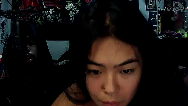 Snapshot of Cum4Cchyna chatting on October 4, 10:46 am Cum4Cchyna online show from October 4, 10:46 am