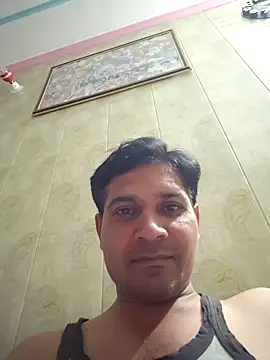 johnny8731 online show from April 3, 4:05 pm