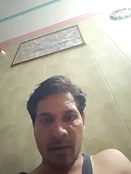 johnny8731 online show from June 25, 5:39 pm