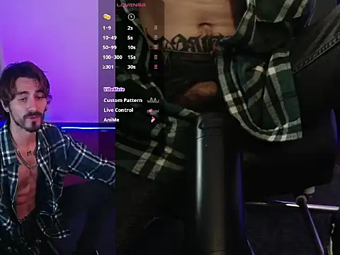 Aaron malikk online show from November 9, 11:03 pm