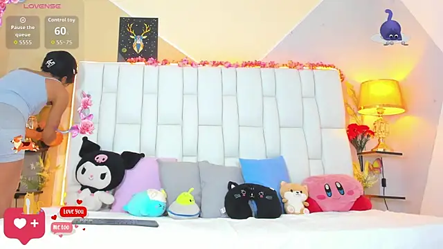 cherryboom23 online show from November 28, 6:43 pm