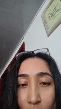 Elowyn online show from May 27, 9:12 pm