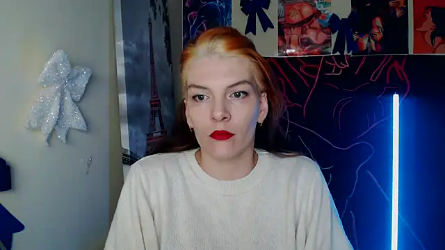 VanessaRey  online show from February 4, 1:39 pm