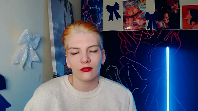 VanessaRey  online show from February 5, 2:38 am