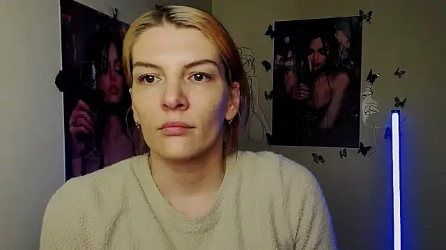 VanessaRey  online show from March 9, 6:12 pm