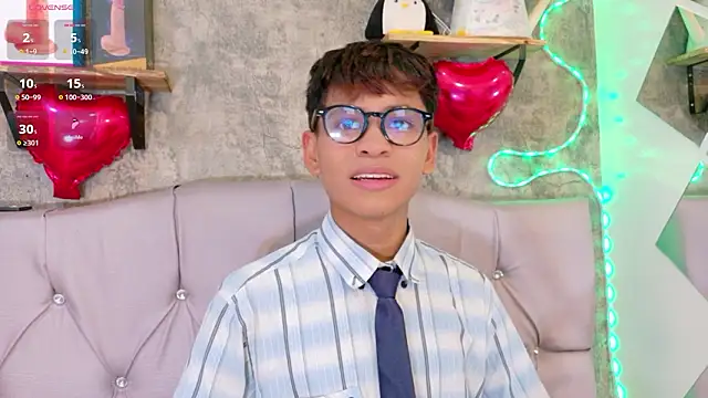 Ethan Westt online show from March 10, 9:20 pm