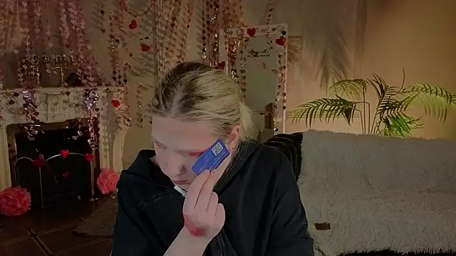 Jes Solar online show from February 14, 9:33 pm