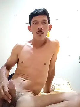 Marcos2402mf online show from April 17, 4:32 pm