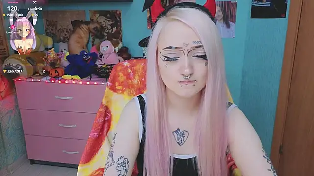 Snapshot of Manuela_unicorn chatting on October 27, 7:34 am Manuela unicorn online show from October 27, 7:34 am