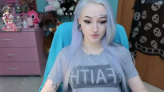 Snapshot of Manuela_unicorn chatting on March 27, 9:03 pm Manuela unicorn online show from March 27, 9:03 pm
