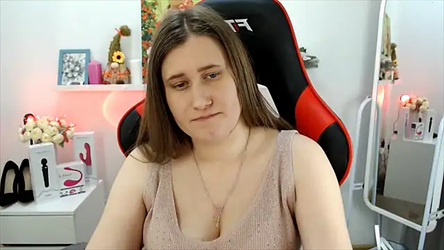 Lucky Lana online show from March 16, 5:44 am