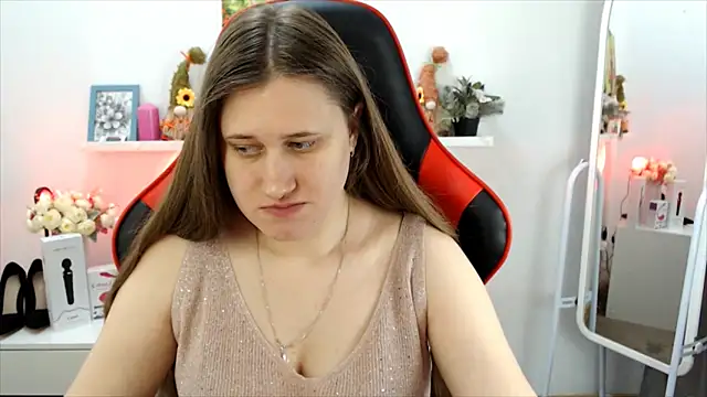 Lucky Lana online show from March 19, 3:21 am