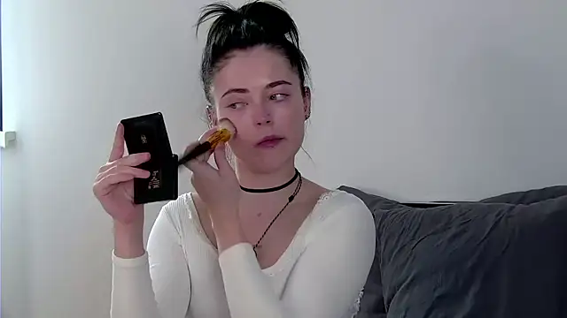 Snapshot of AshleyD_ chatting on May 24, 1:38 pm AshleyD online show from May 24, 1:38 pm