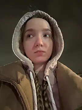 bambi lu online show from November 17, 5:08 pm