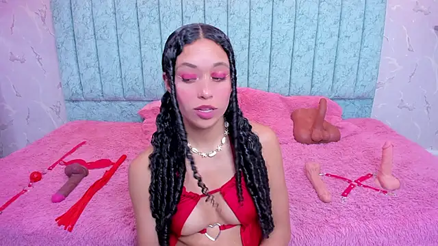 danix coruscans online show from February 5, 7:40 pm