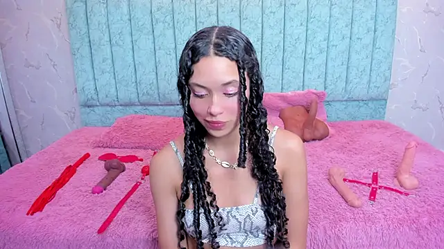 danix coruscans online show from February 18, 7:21 pm