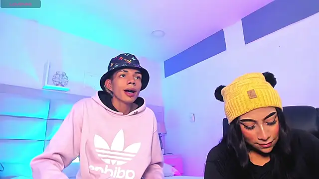 candyandmarilyn online show from September 18, 9:06 pm