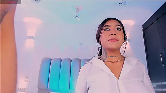 candyandmarilyn online show from November 17, 9:20 pm