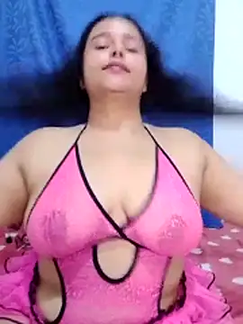 dulcewitch online show from December 20, 8:05 pm