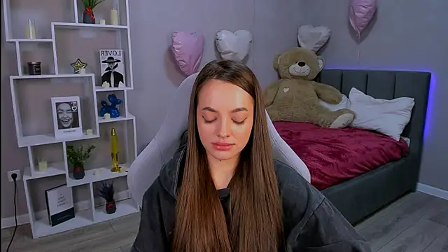 MelanieAlves online show from March 23, 2:21 pm