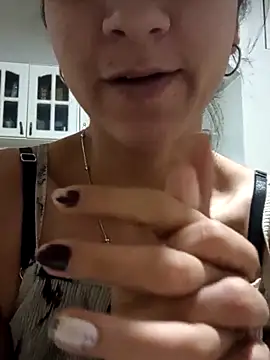 Camilitah online show from April 18, 2:26 am