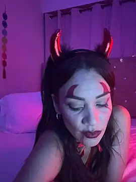 sofia8428 online show from October 28, 12:36 am