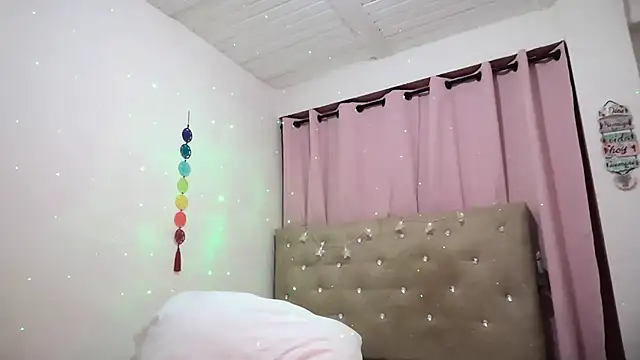 sofia8428 online show from October 31, 1:06 am