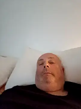 Alexis Bull online show from March 22, 1:11 am