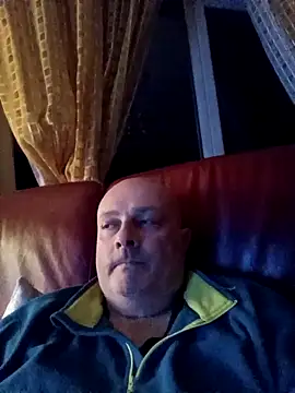 Alexis Bull online show from March 24, 12:04 am