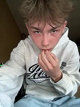 colar55x online show from March 22, 4:04 pm