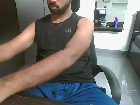 Snapshot of lovelyakash69 chatting on March 12, 6:19 am lovelyakash69 online show from March 12, 6:19 am