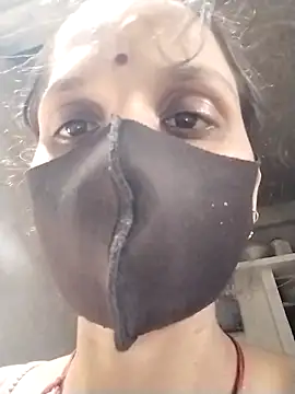 Snapshot of Soniy-Maax chatting on September 13, 7:30 am Soniy-Maax online show from September 13, 7:30 am