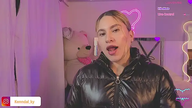 saaya tay online show from February 19, 3:13 am