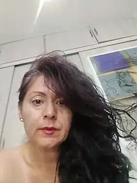 lunadicty online show from May 15, 10:50 pm