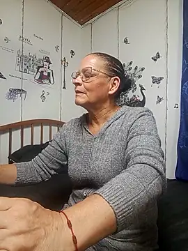 katrina perez online show from February 16, 9:44 pm