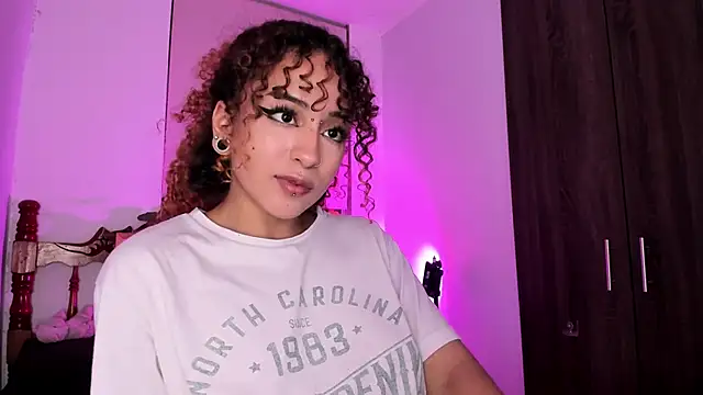 MaryJanelovers online show from April 8, 3:06 am