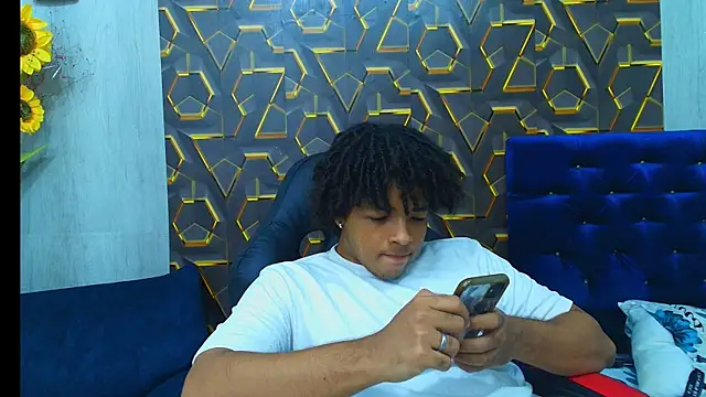 black king 241 online show from April 17, 2:58 am