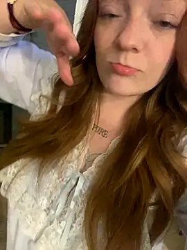 Snapshot of bankruptbabe chatting on December 1, 6:07 am bankruptbabe online show from December 1, 6:07 am