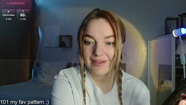 Eva   forever online show from March 7, 1:46 am