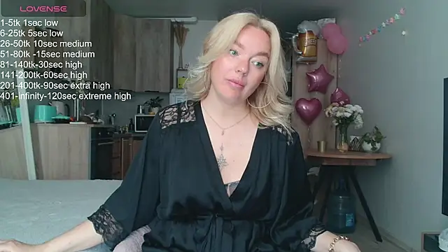 Eva   forever online show from May 26, 5:47 am