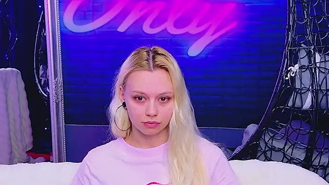 AlessiaCroft online show from May 30, 3:58 am